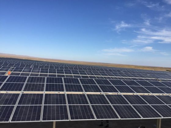 Photovoltaic Industry Engulfed in Technology Propaganda War